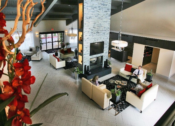 DoubleTree By Hilton Suites Tucson Airport image 7