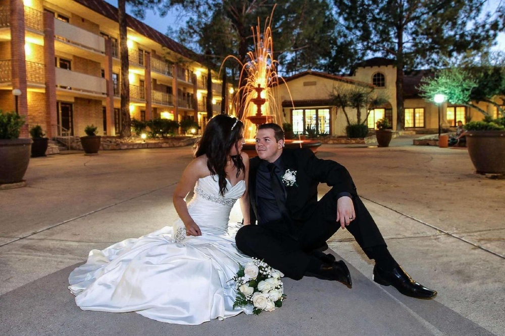 DoubleTree By Hilton Suites Tucson Airport